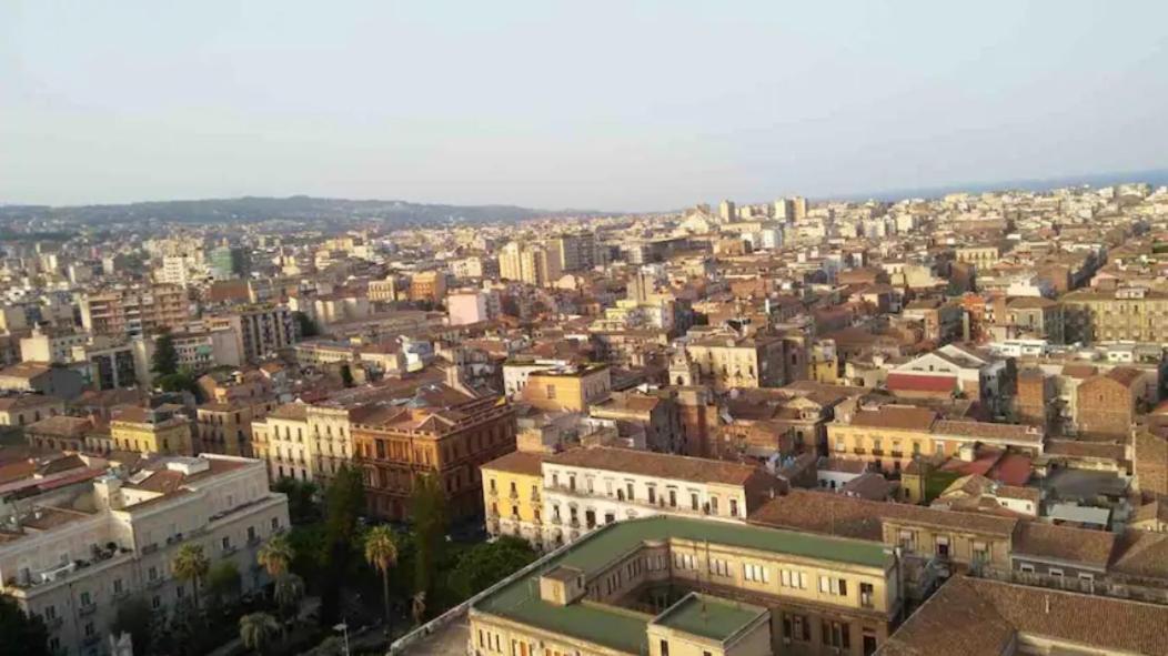 The Top Of Catania Bagian luar foto