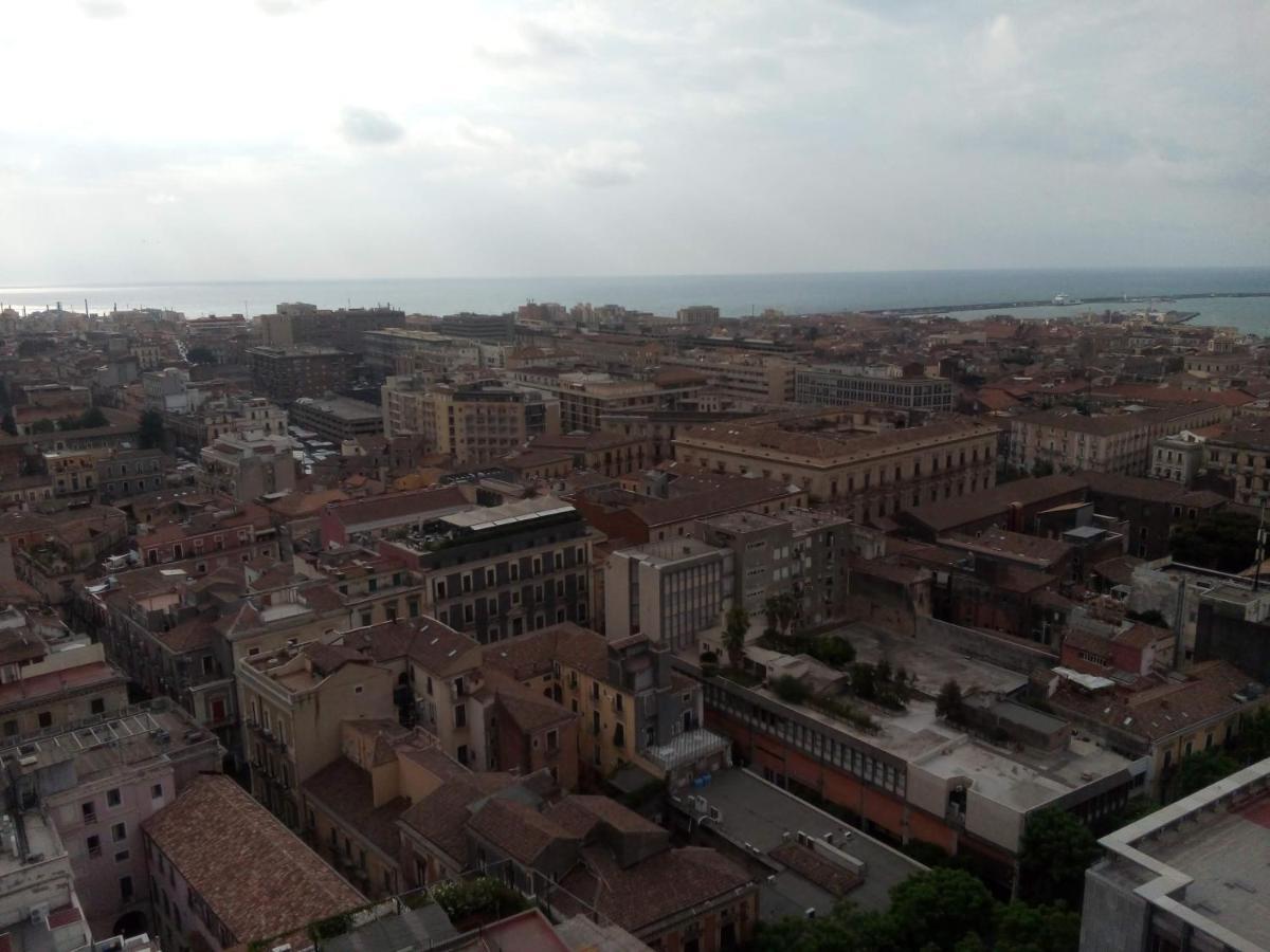The Top Of Catania Bagian luar foto