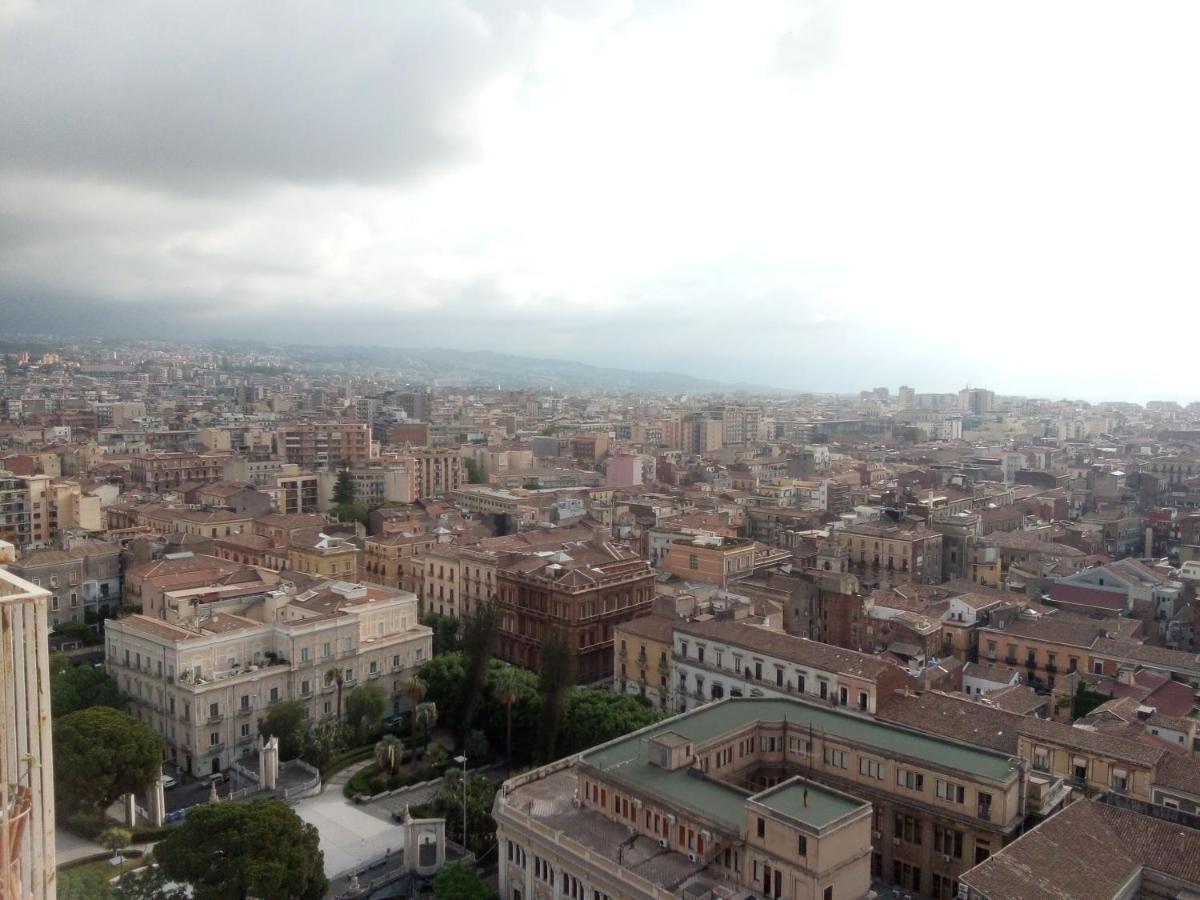 The Top Of Catania Bagian luar foto